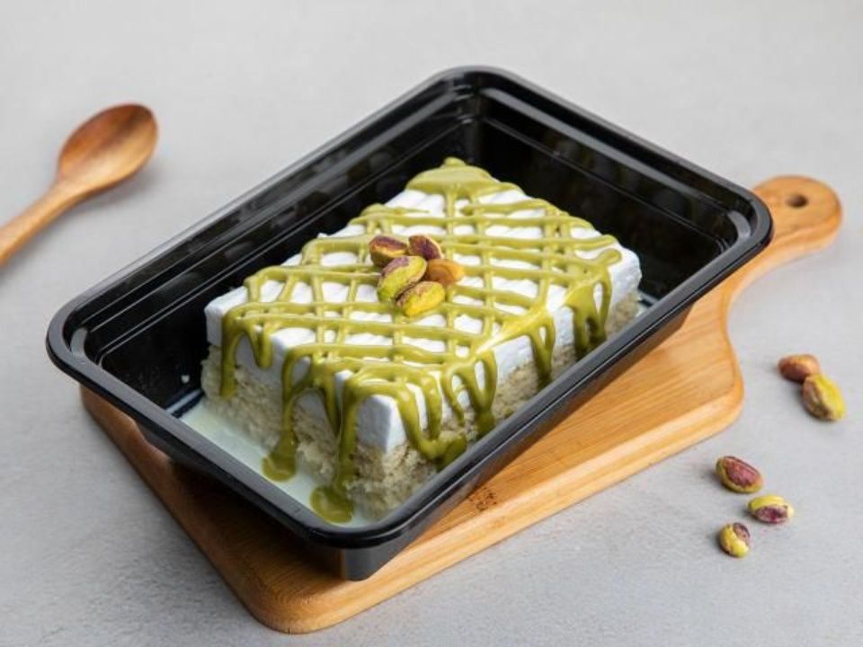 قشطوطة رز بلبن بستاشيو